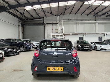 Used Hyundai i10 2024 for sale - 79279205: Photo