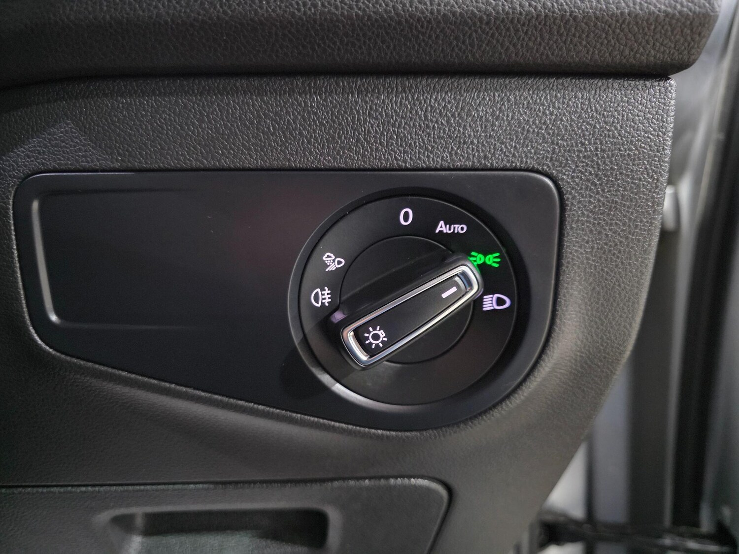 Used Volkswagen Tiguan 2020 for sale - 77410988: Photo 24