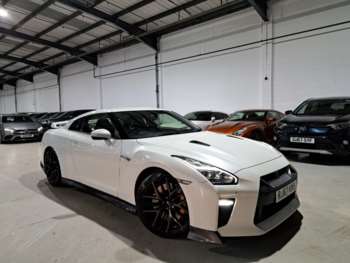 Used Nissan GT-R 2017 for sale - 73360472: Photo