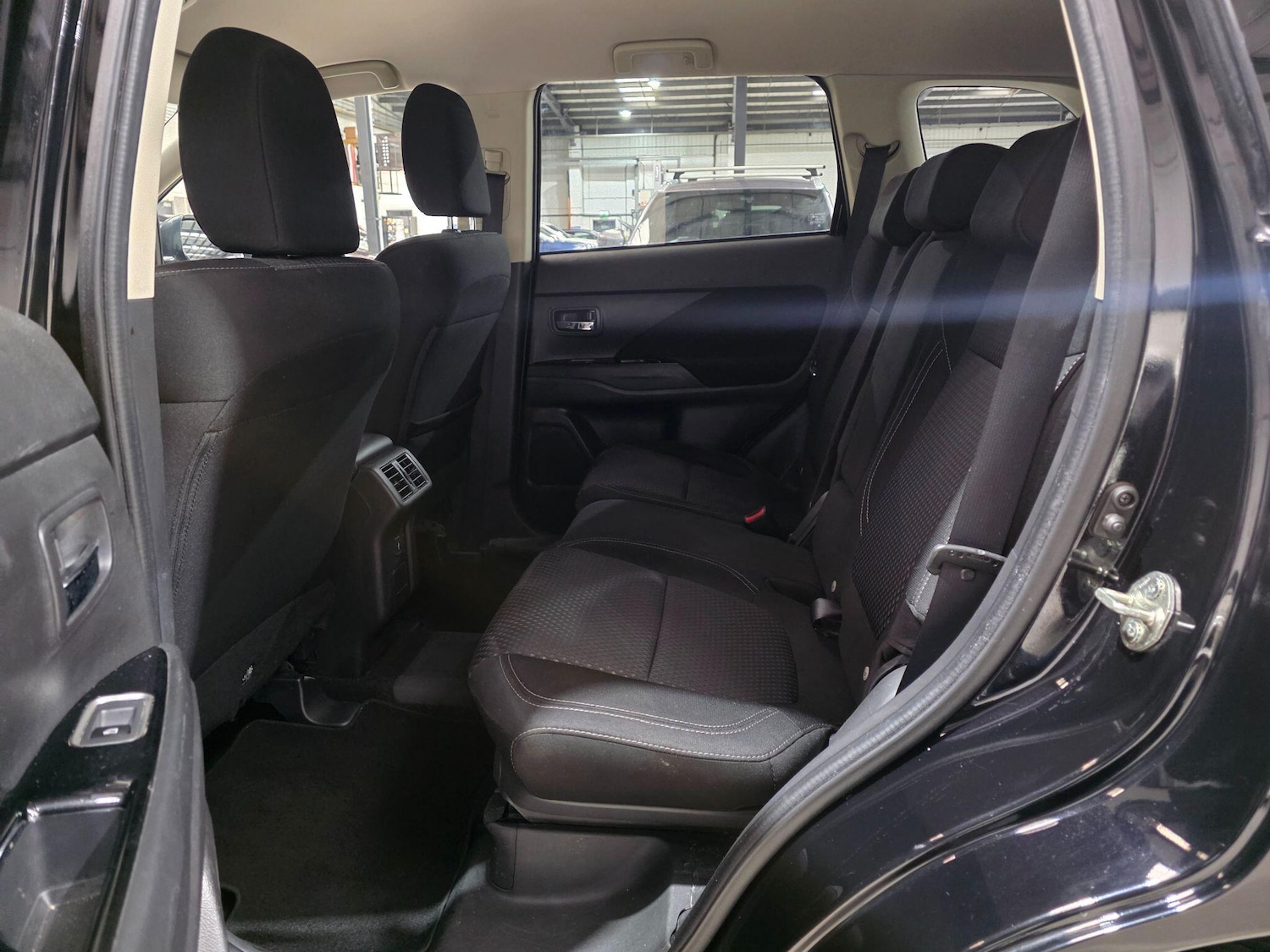 Used Mitsubishi Outlander 2021 for sale - 77074083: Photo 22