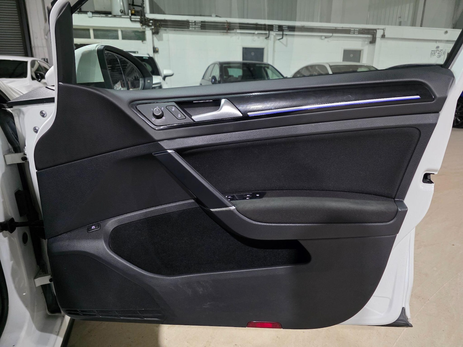 Used Volkswagen Golf 2016 for sale - 76473748: Photo 11