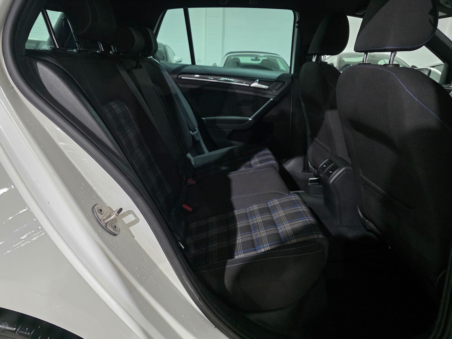 Used Volkswagen Golf 2016 for sale - 76473748: Photo 22