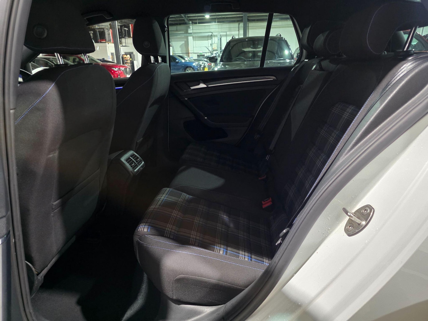 Used Volkswagen Golf 2016 for sale - 76473748: Photo 23