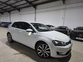 Used Volkswagen Golf 2016 for sale - 76473748: Photo