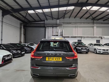 Used Volvo XC60 2018 for sale - 78348153: Photo