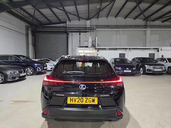 Used Lexus UX 2020 for sale - 77400792: Photo