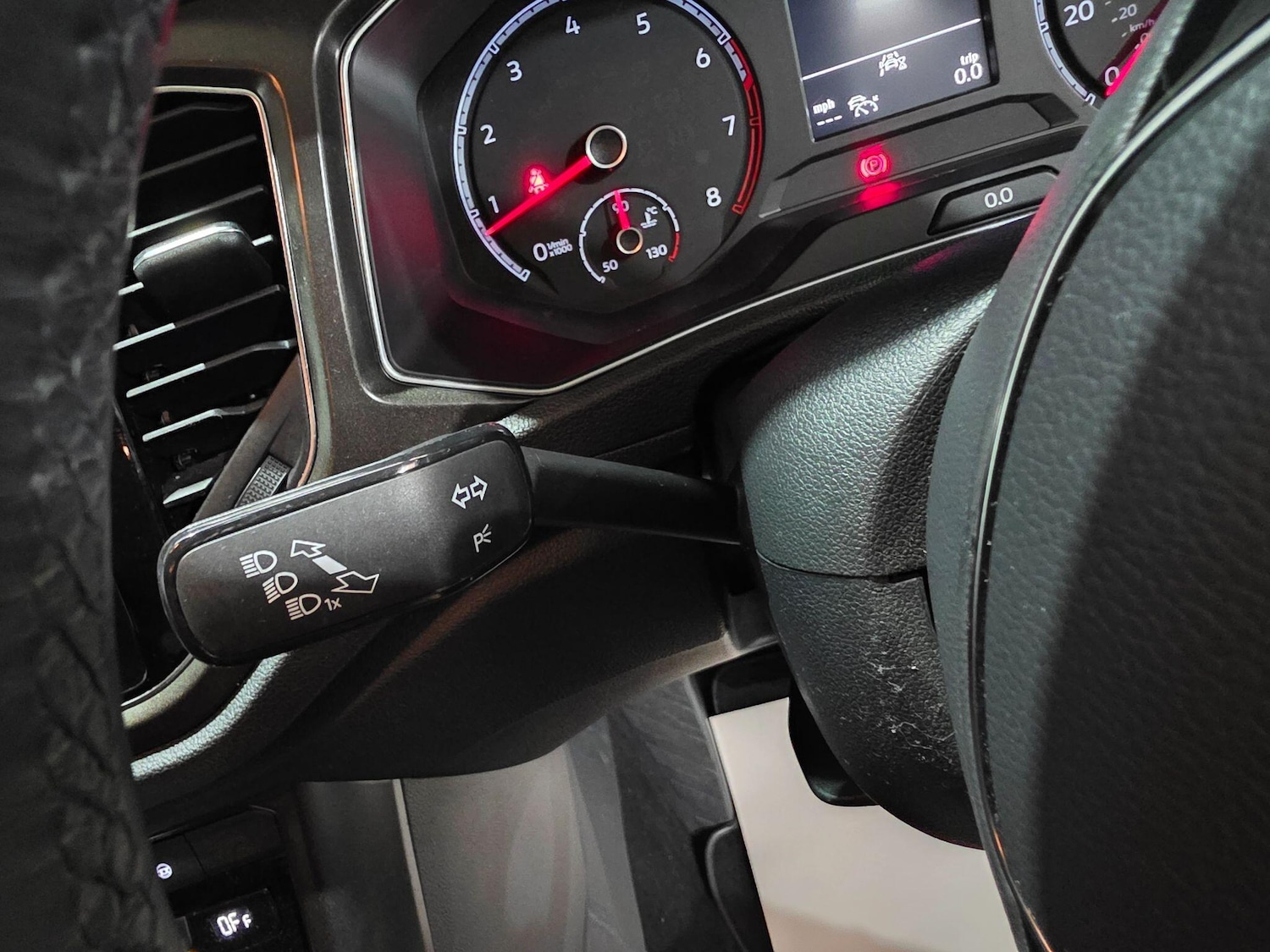 Used Volkswagen T-Roc for sale - 76727940: Photo 22