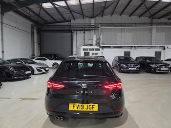 Used SEAT Leon 2019 for sale - 76727182: Photo