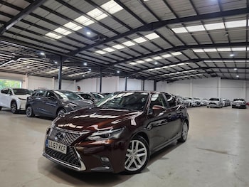 Used Lexus CT 2017 for sale - 79201399: Photo