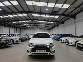 Used Mitsubishi Outlander 2021 for sale - 79452991: Photo