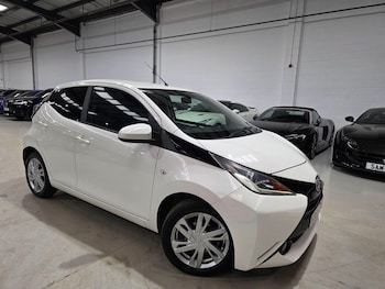 Used Toyota AYGO 2015 for sale - 76424696: Photo