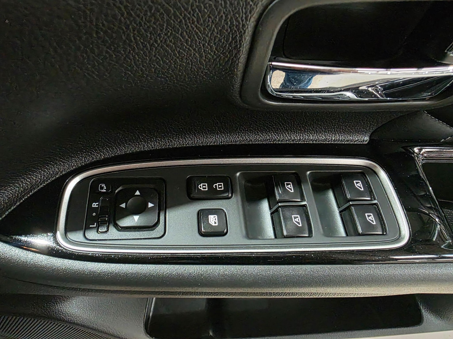 Used Mitsubishi Outlander 2019 for sale - 77081940: Photo 17