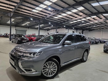 2019 (69) - 2.4h TwinMotor 13.8kWh Exceed Safety CVT 4WD Euro 6 (s/s) 5dr