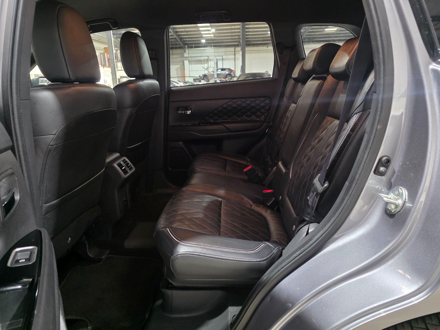 Used Mitsubishi Outlander 2019 for sale - 77081940: Photo 26