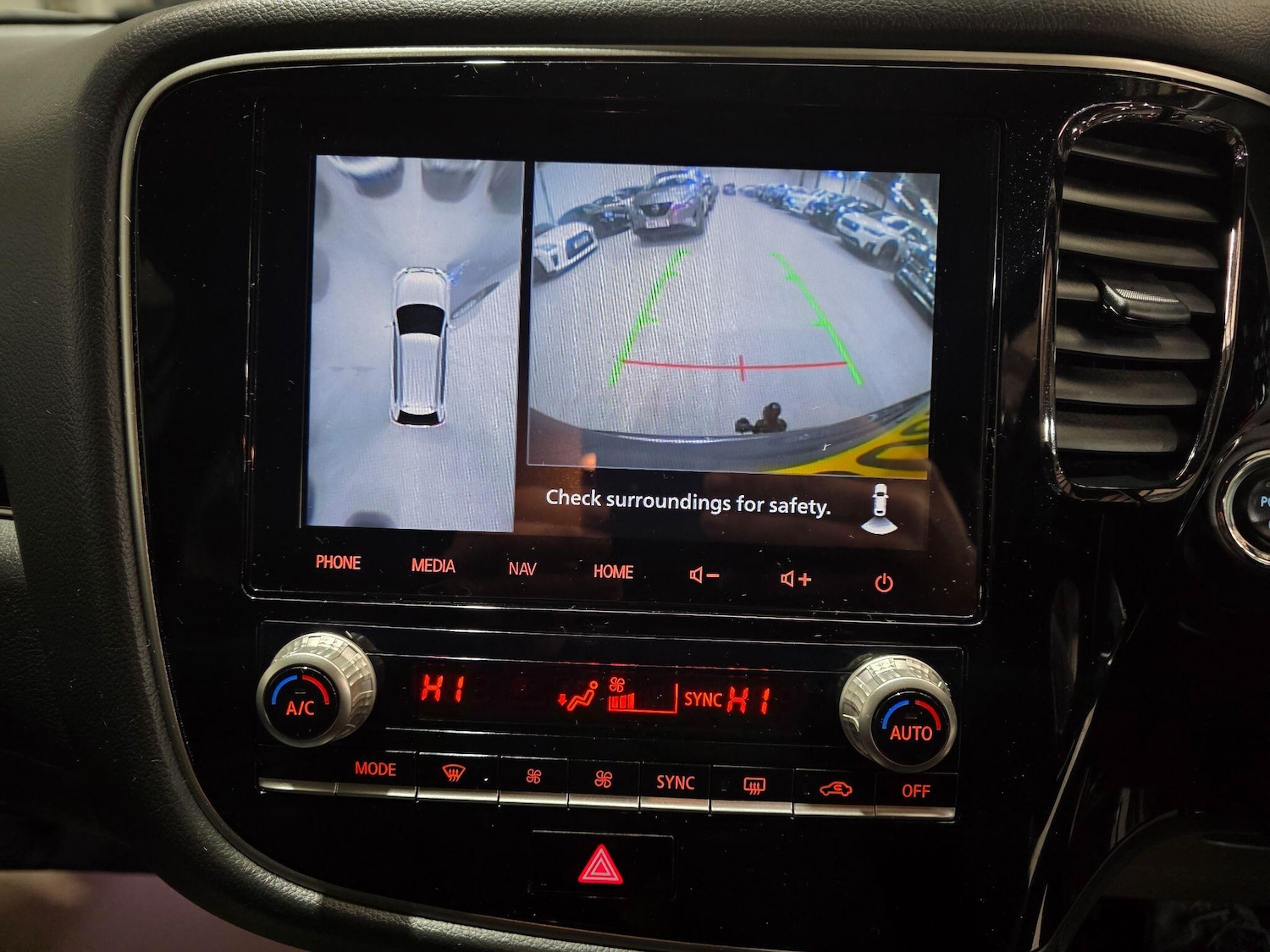 Used Mitsubishi Outlander 2019 for sale - 77081940: Photo 9