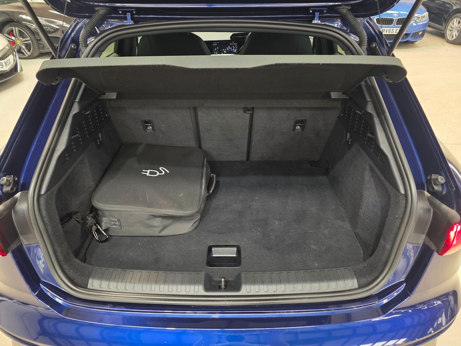 Vehicle 29
