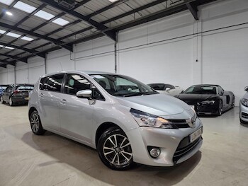 Used Toyota Verso 2014 for sale - 77646088: Photo