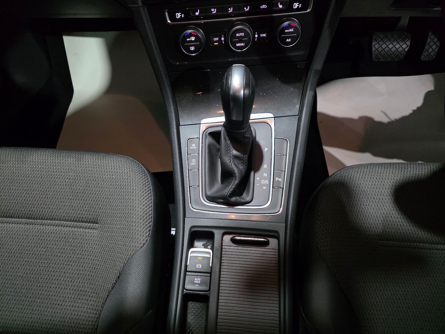 Used Volkswagen Golf 2020 for sale - 76996419: Photo 10