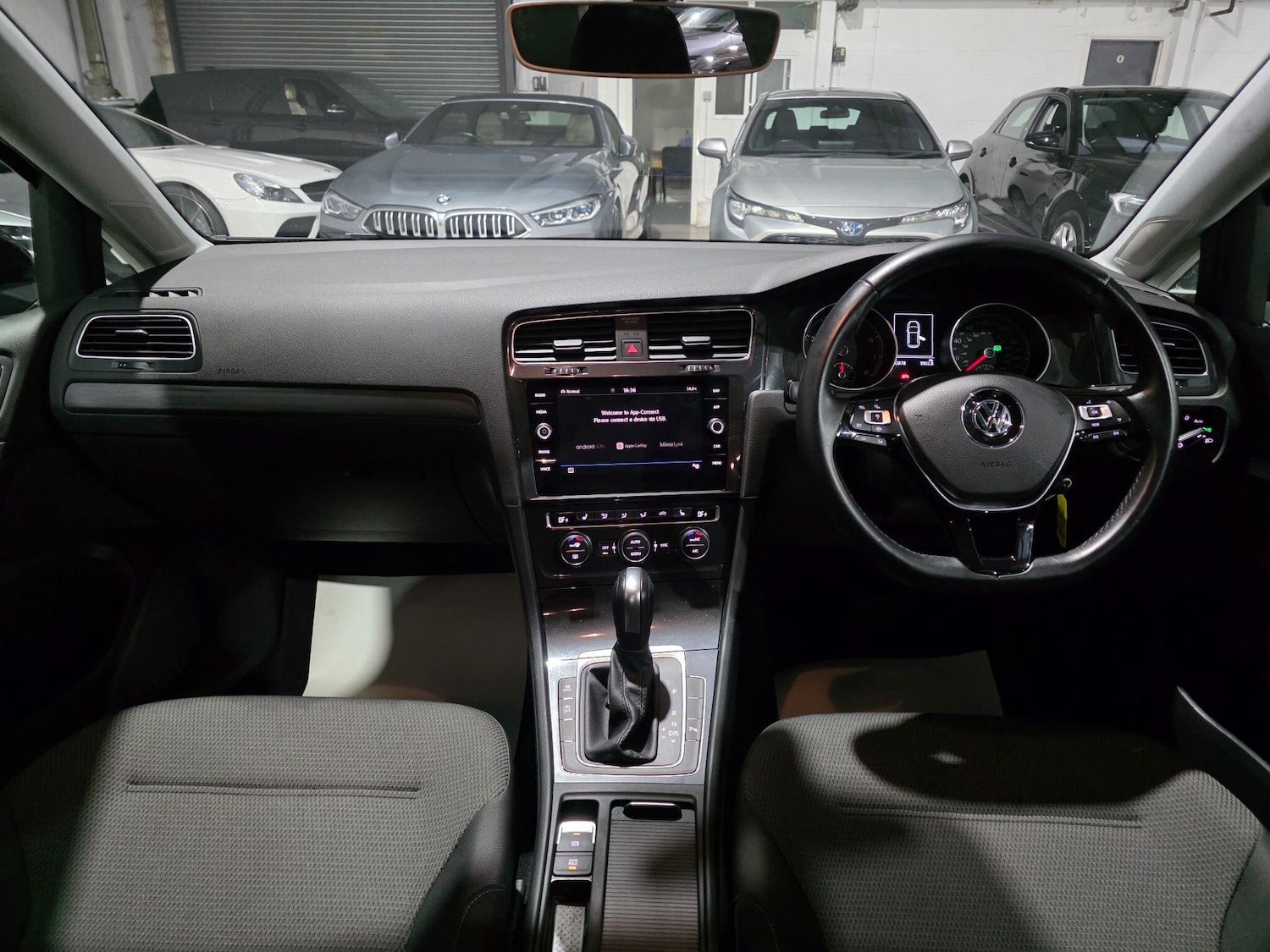 Used Volkswagen Golf 2020 for sale - 76996419: Photo 5