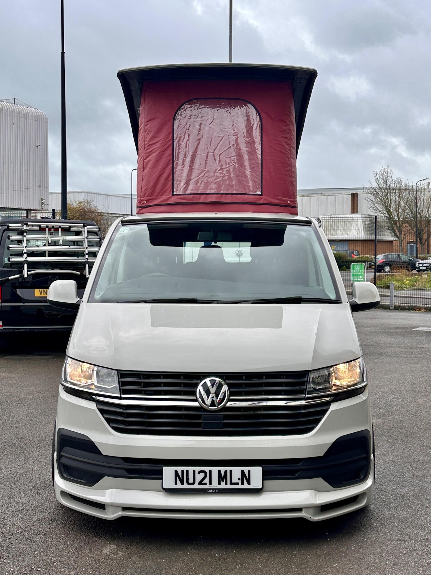 Used Volkswagen Transporter 2021 for sale - 76473260: Photo 2