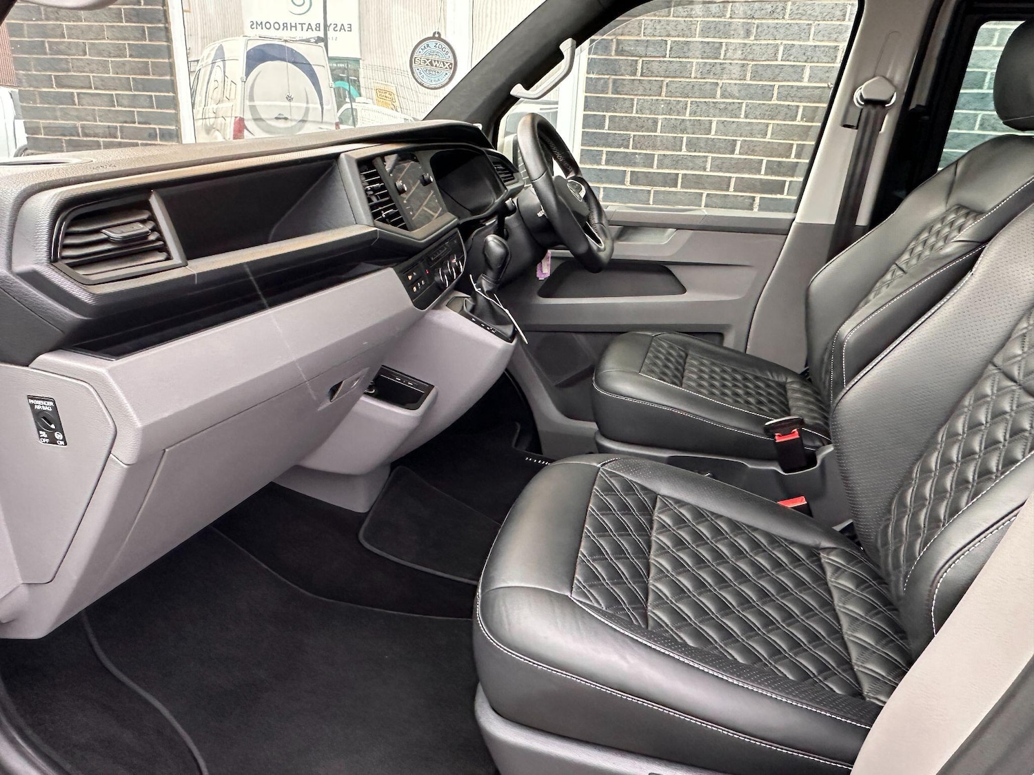 Used Volkswagen Transporter for sale - 76886879: Photo 22