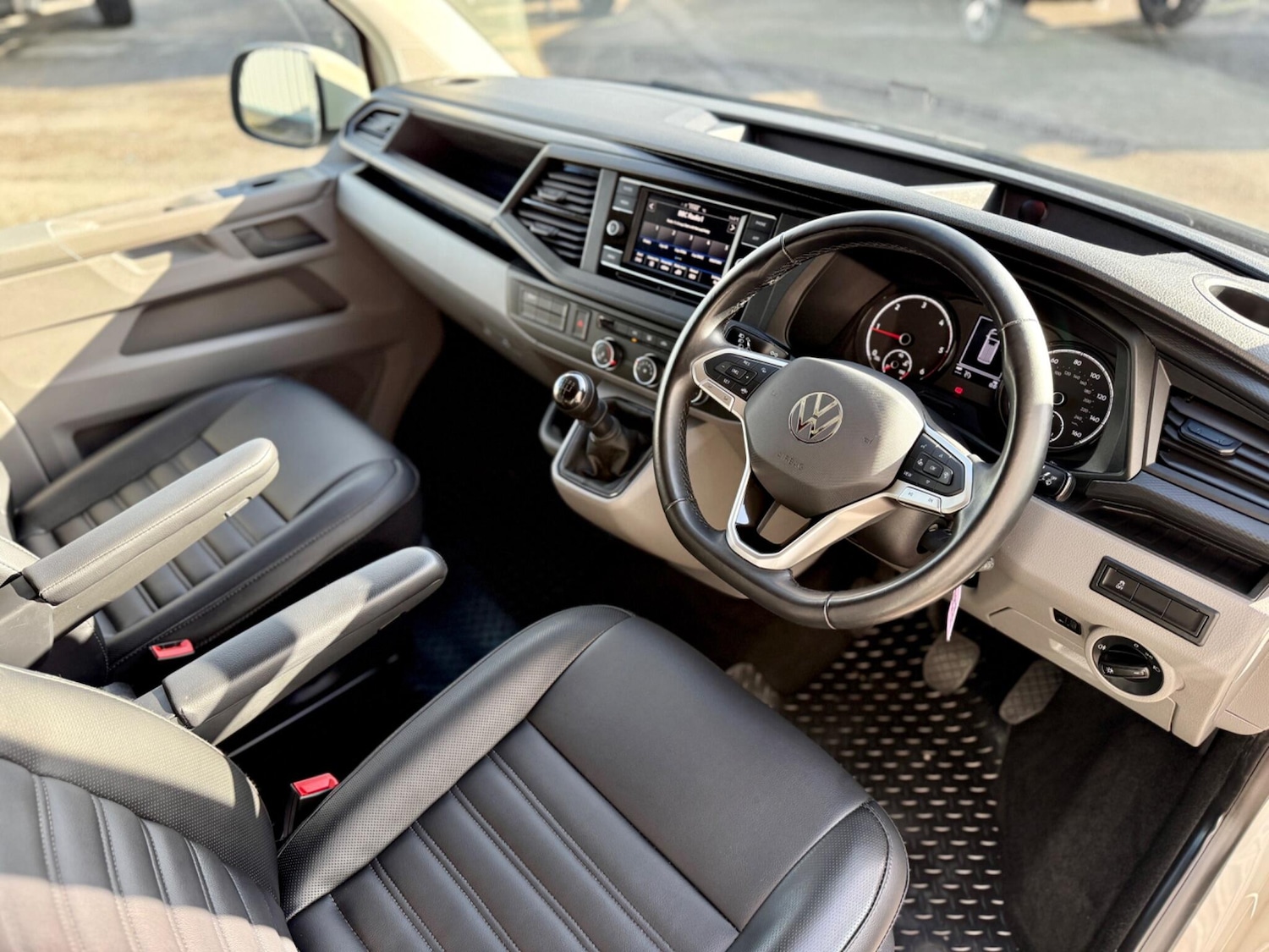 Used Volkswagen Transporter 2021 for sale - 76786760: Photo 12