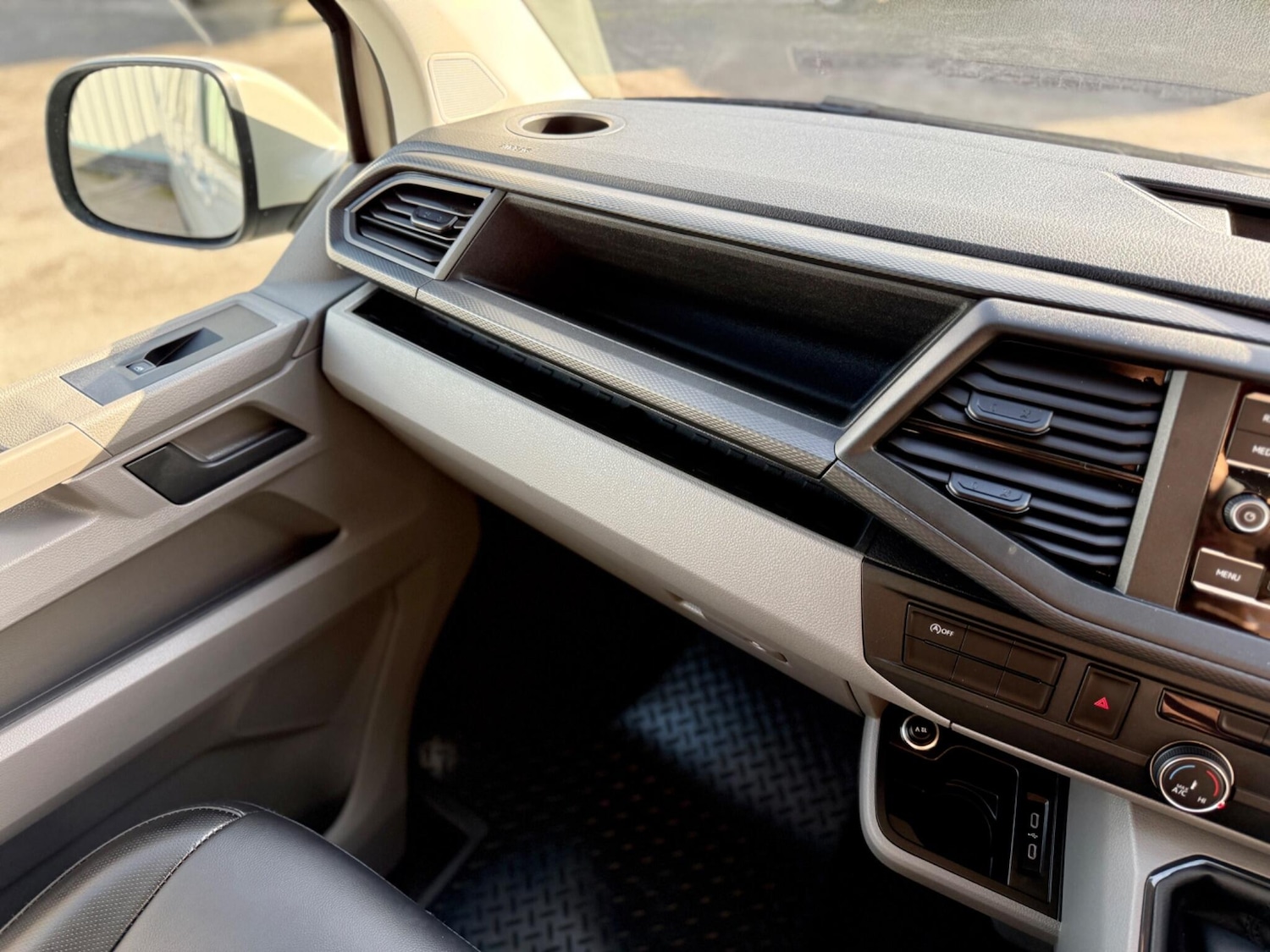 Used Volkswagen Transporter 2021 for sale - 76786760: Photo 15