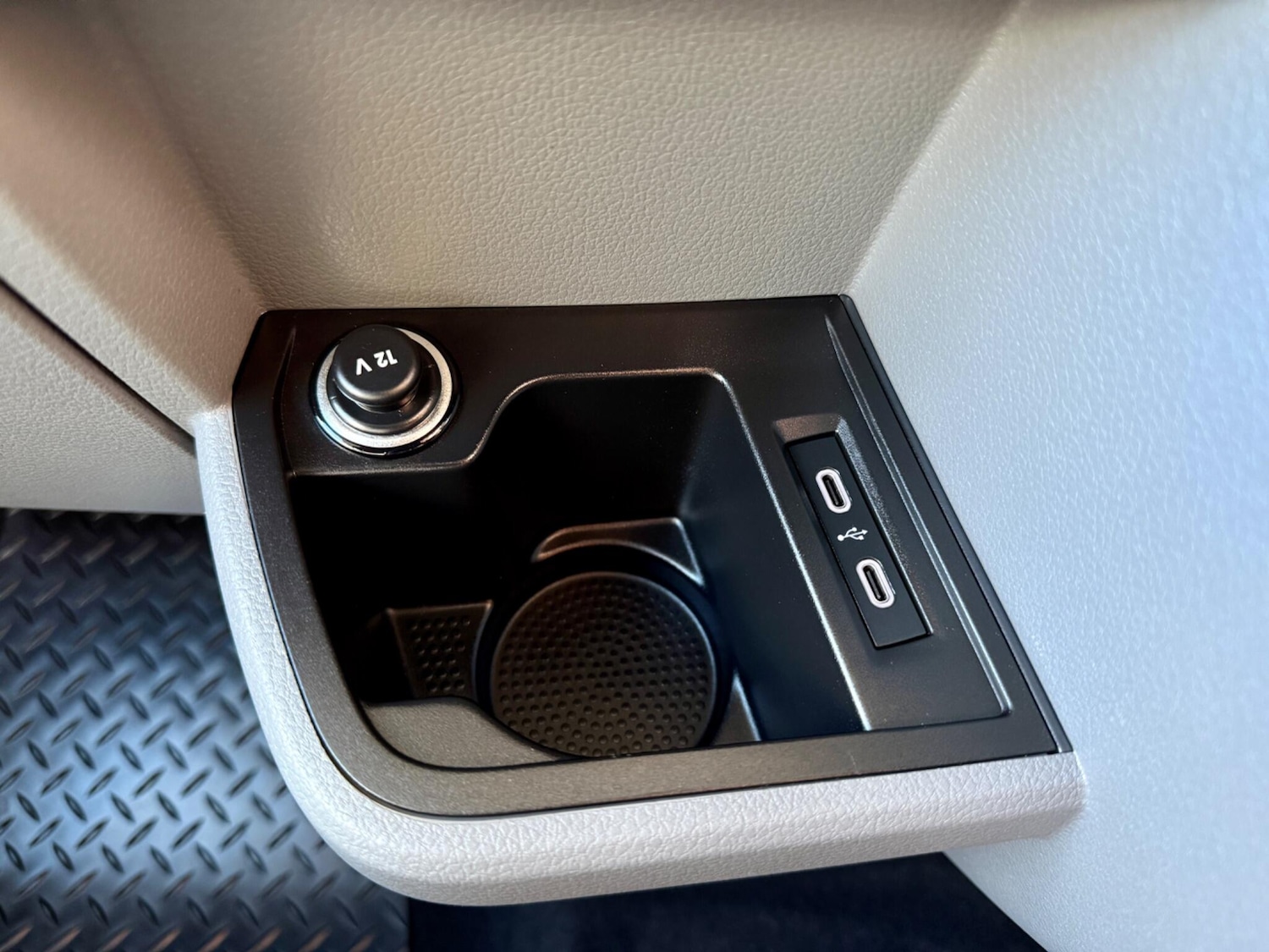 Used Volkswagen Transporter 2021 for sale - 76786760: Photo 24