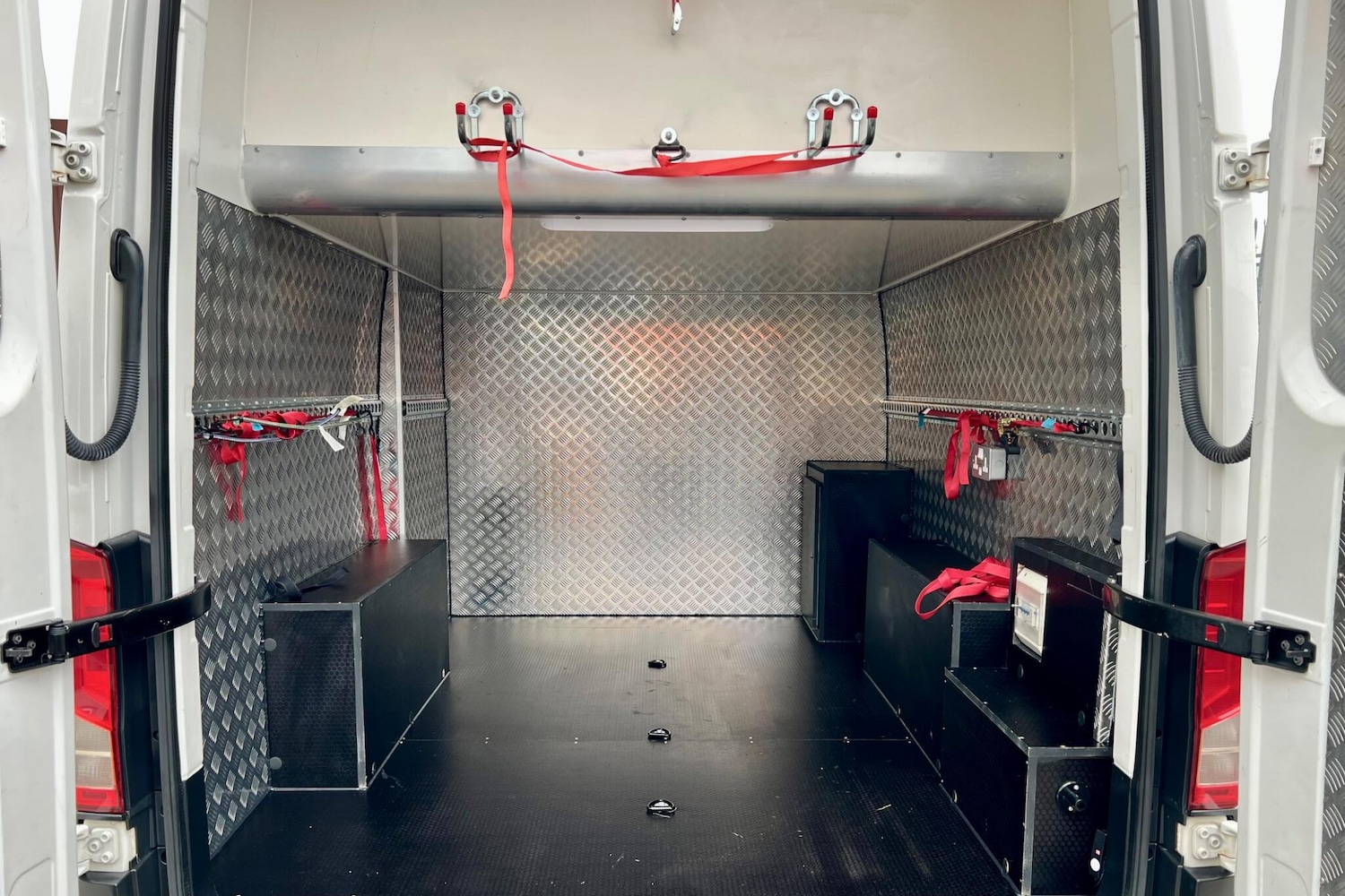 Used Volkswagen Crafter 2020 for sale - 76473460: Photo 42