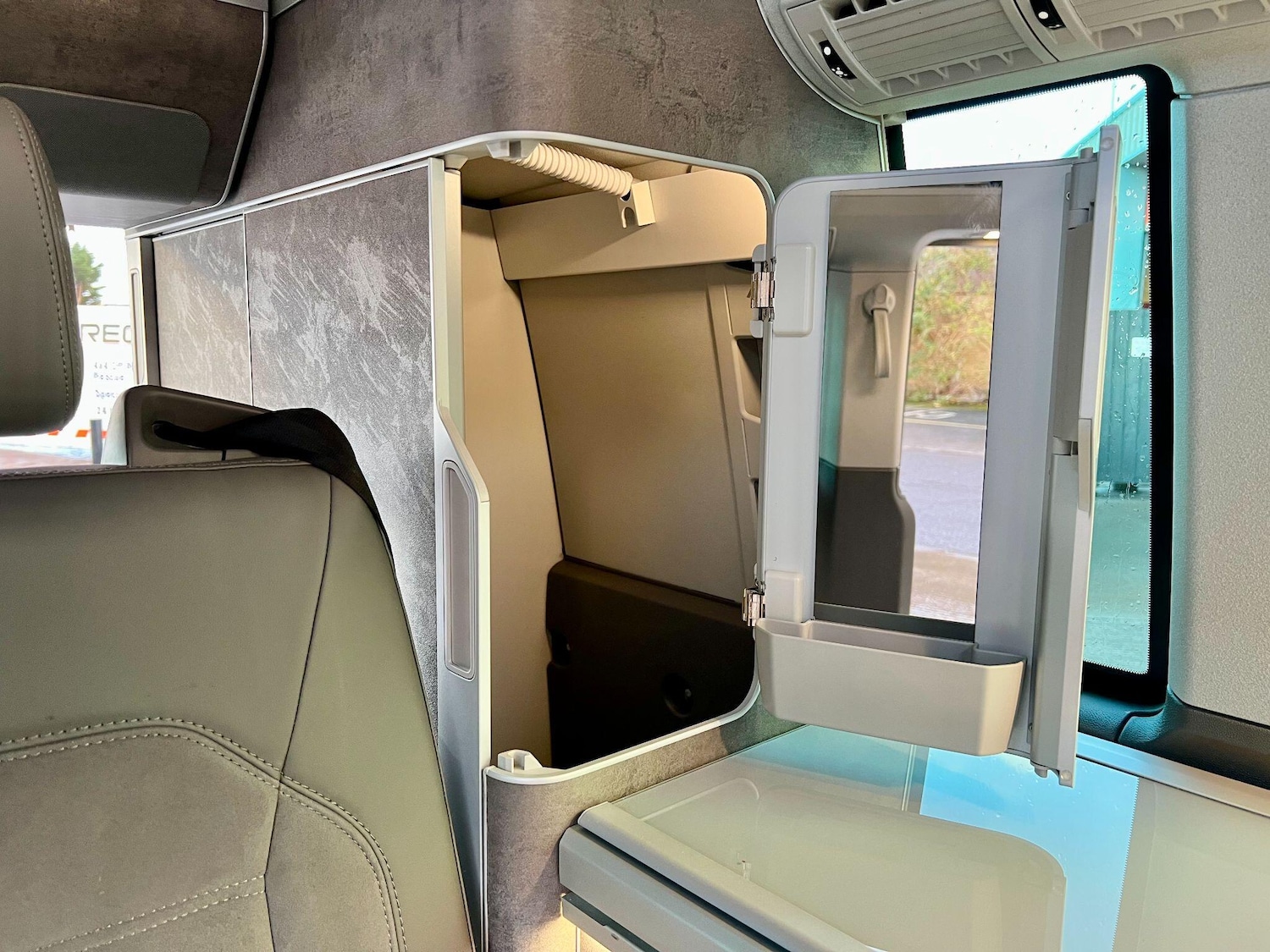 Used Volkswagen California 2022 for sale - 76472118: Photo 40