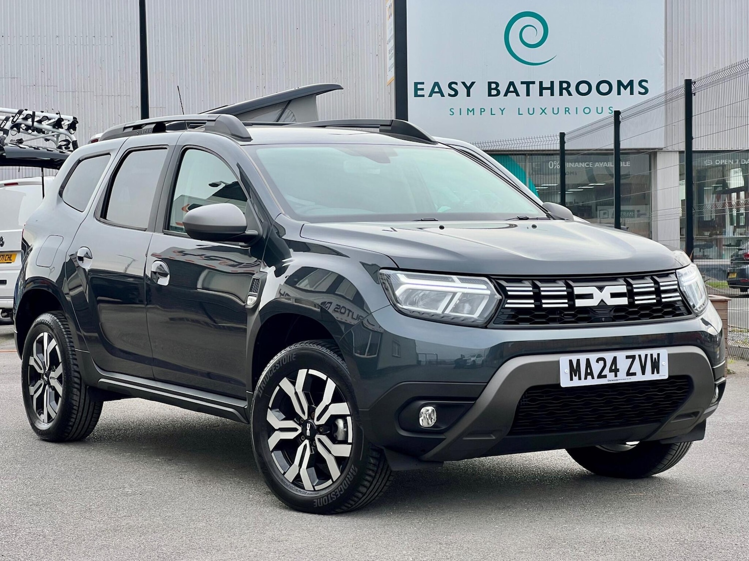 Used Dacia Duster 2024 for sale - 76294701: Photo 1