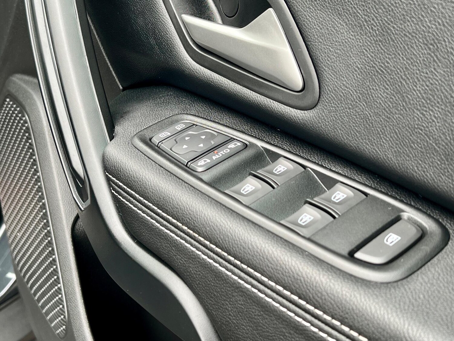 Used Dacia Duster 2024 for sale - 76294701: Photo 23