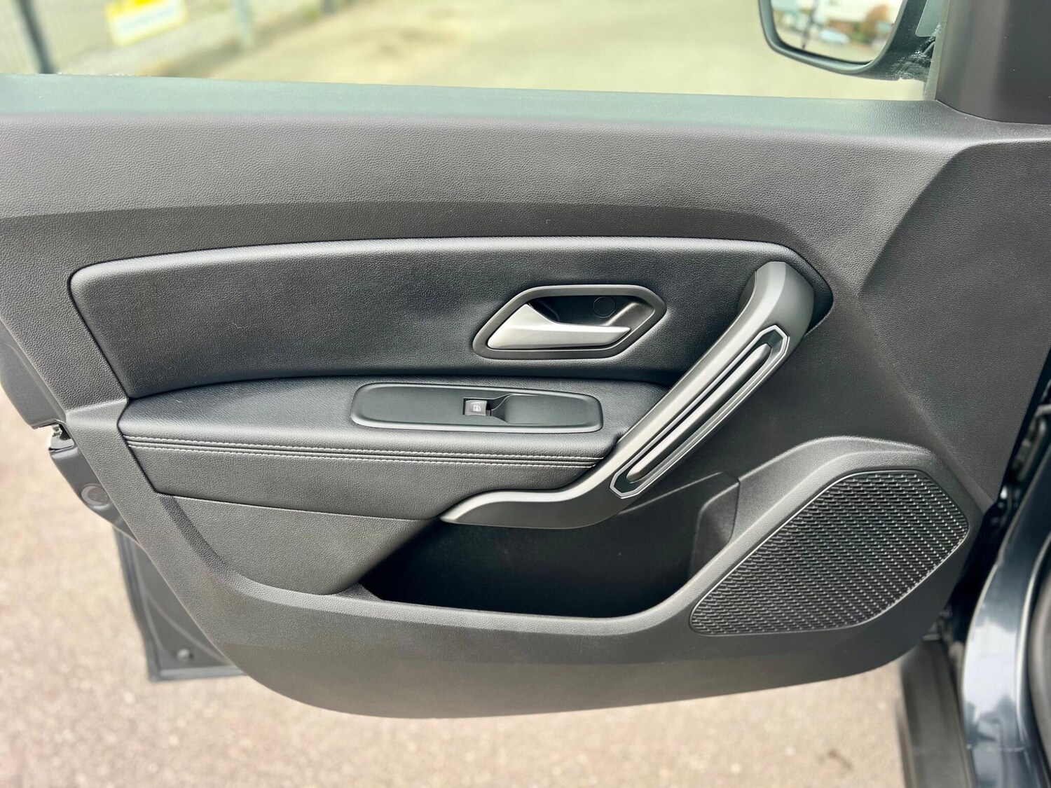 Used Dacia Duster 2024 for sale - 76294701: Photo 46