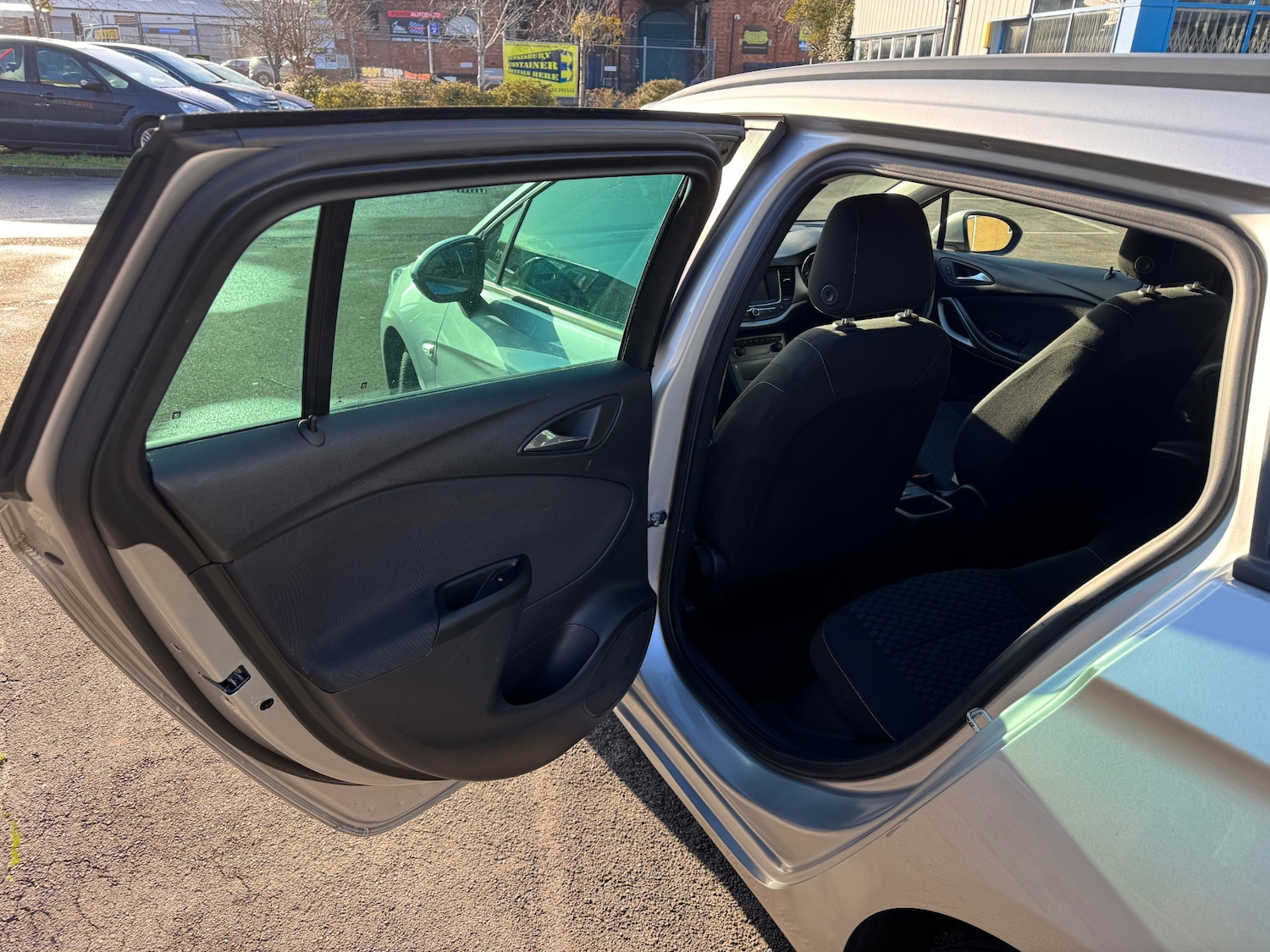 Used Vauxhall Astra 2018 for sale - 77014594: Photo 21