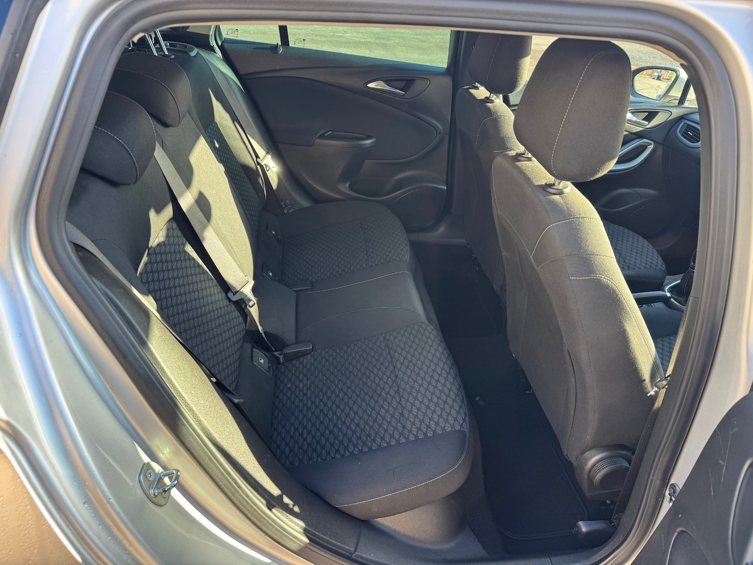 Used Vauxhall Astra 2018 for sale - 77014594: Photo 28