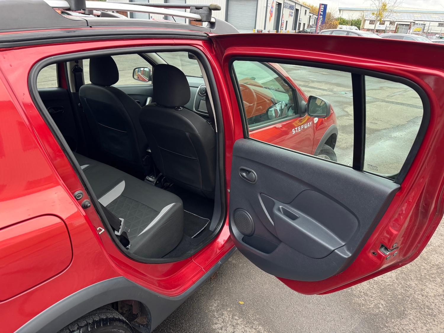 Used Dacia Sandero Stepway 2016 for sale - 76862830: Photo 28