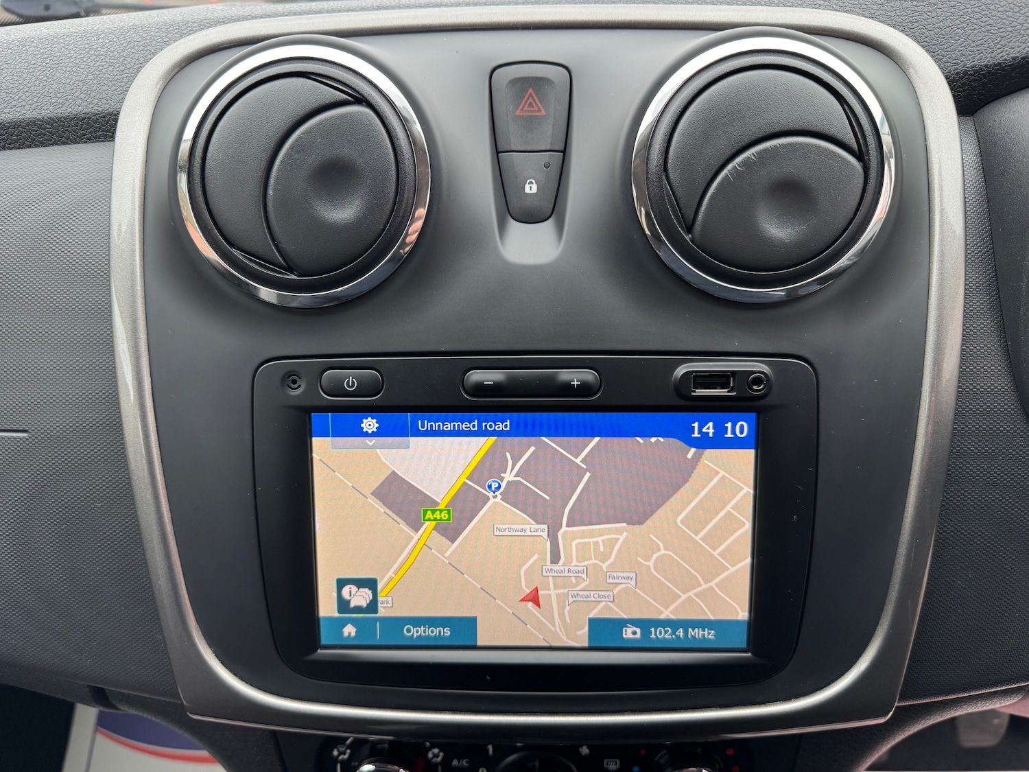 Used Dacia Sandero Stepway 2016 for sale - 76862830: Photo 47