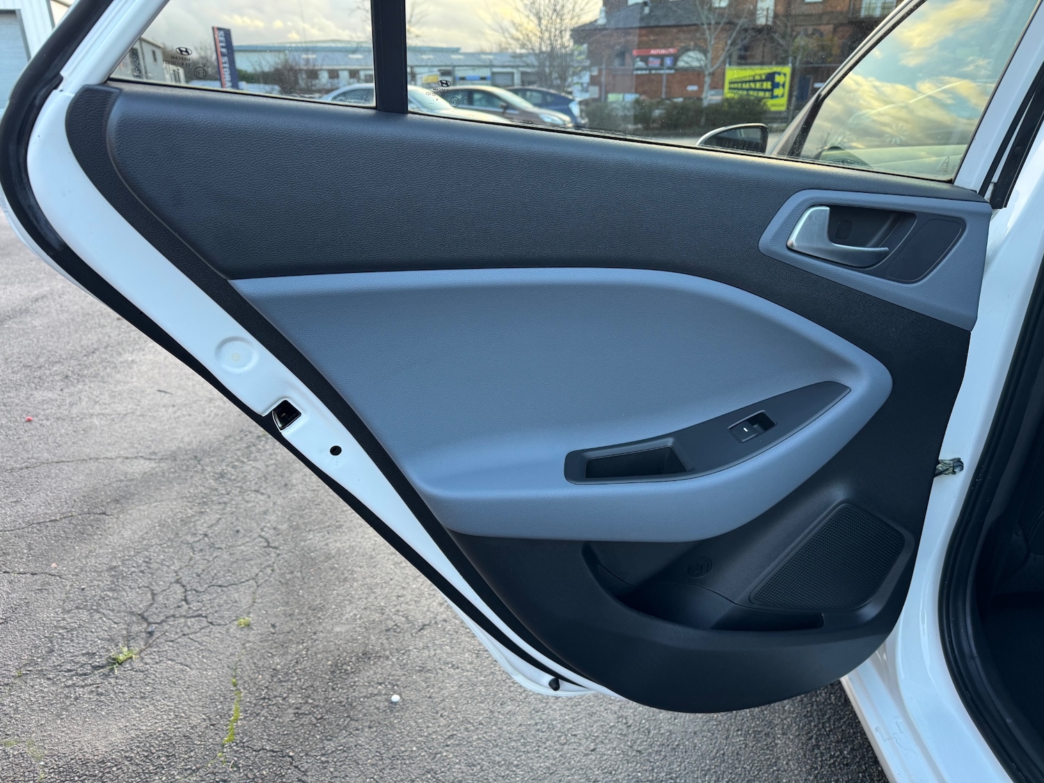 Used Hyundai i20 2015 for sale - 77173570: Photo 22