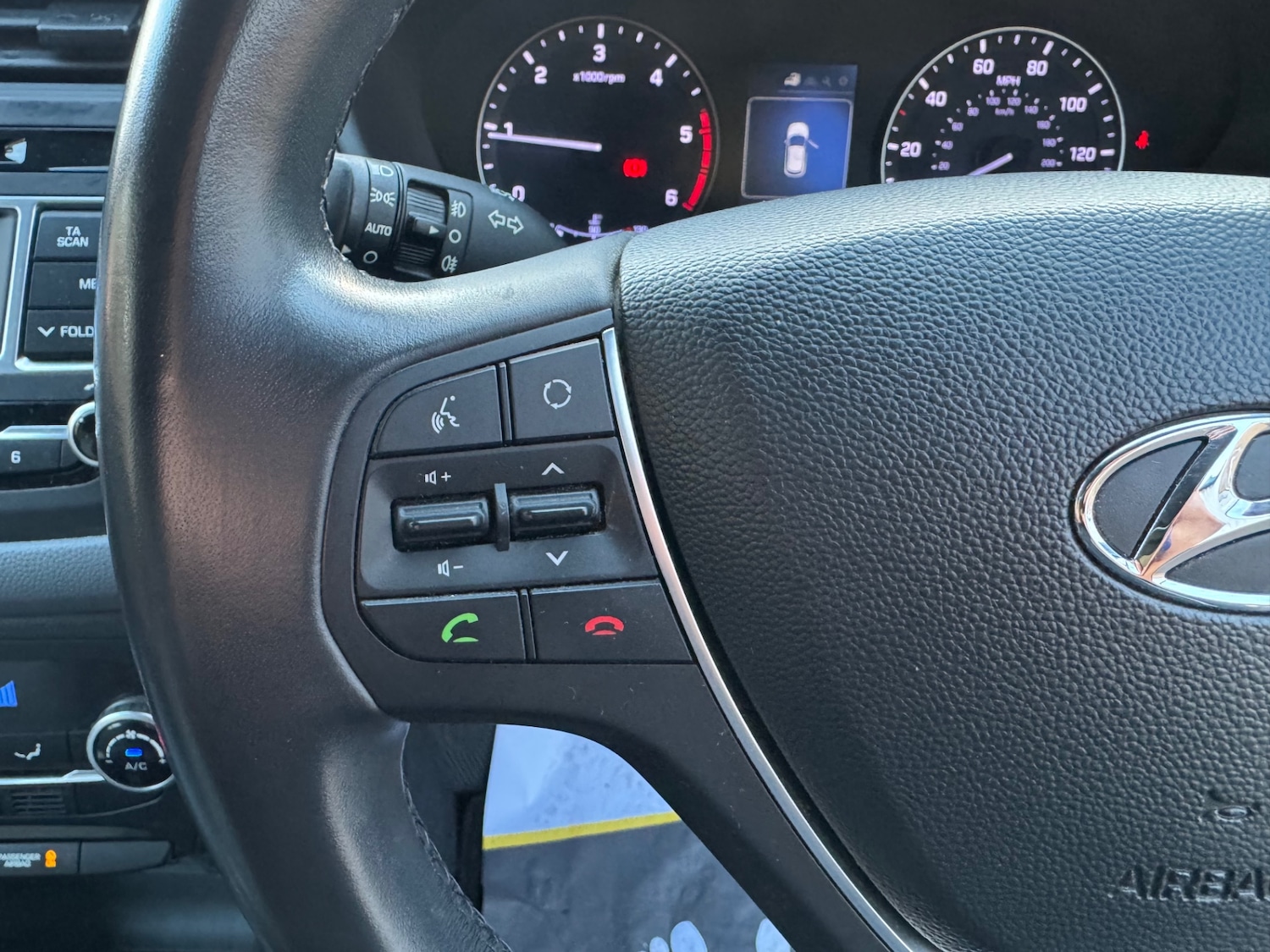 Used Hyundai i20 2015 for sale - 77173570: Photo 37