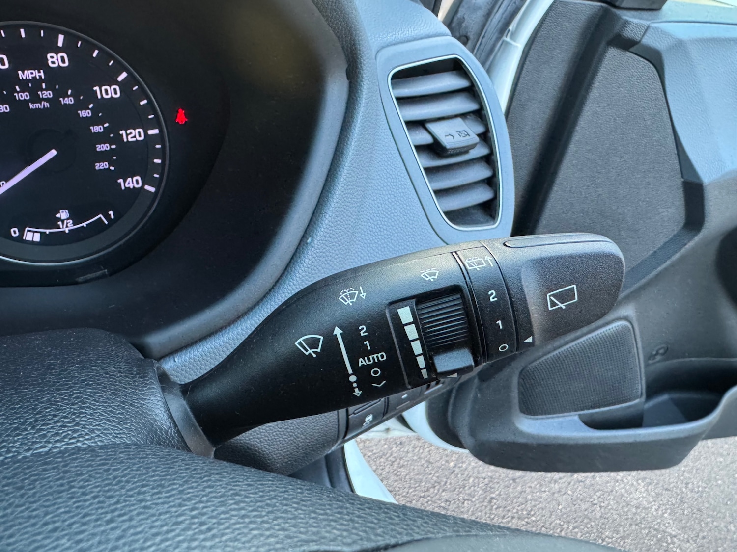 Used Hyundai i20 2015 for sale - 77173570: Photo 40