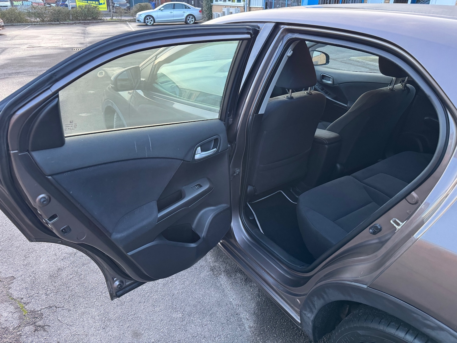 Used Honda Civic 2014 for sale - 77173948: Photo 22