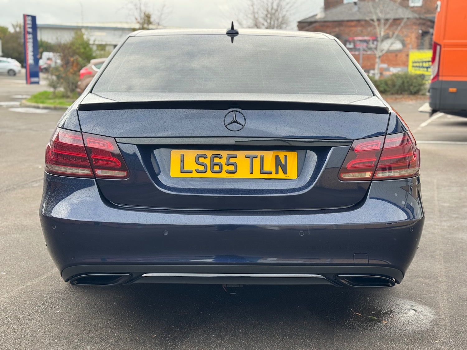 Used Mercedes-Benz E Class 2015 for sale - 76725441: Photo 12