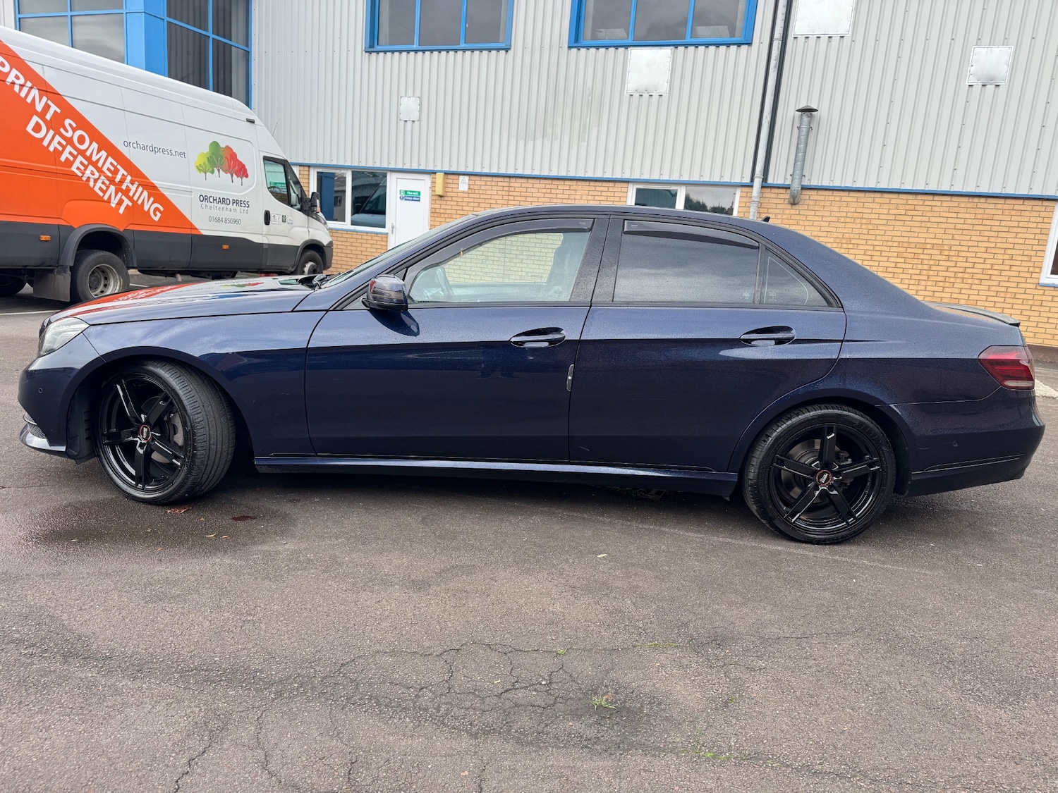 Used Mercedes-Benz E Class 2015 for sale - 76725441: Photo 15