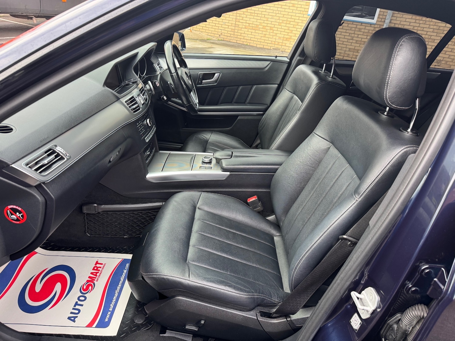 Used Mercedes-Benz E Class 2015 for sale - 76725441: Photo 20