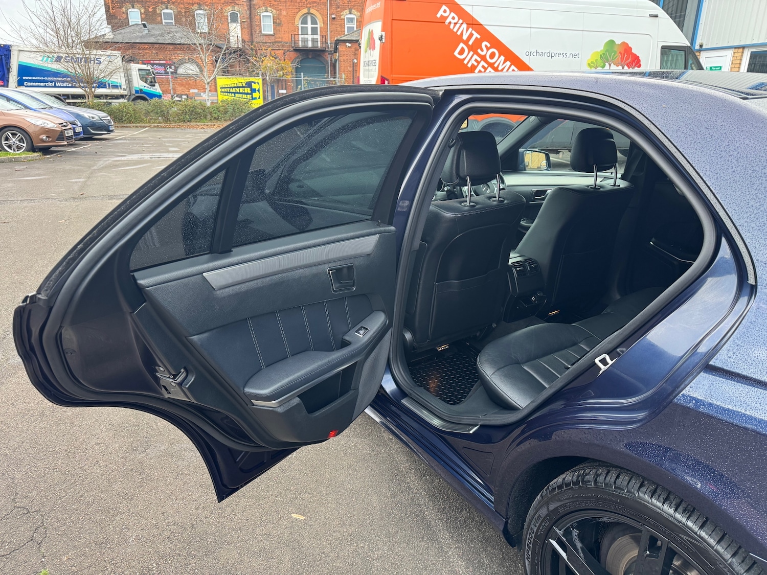 Used Mercedes-Benz E Class 2015 for sale - 76725441: Photo 22