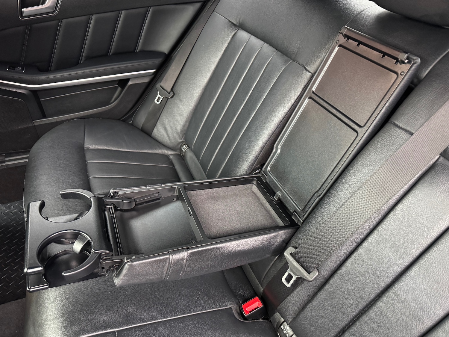 Used Mercedes-Benz E Class 2015 for sale - 76725441: Photo 26