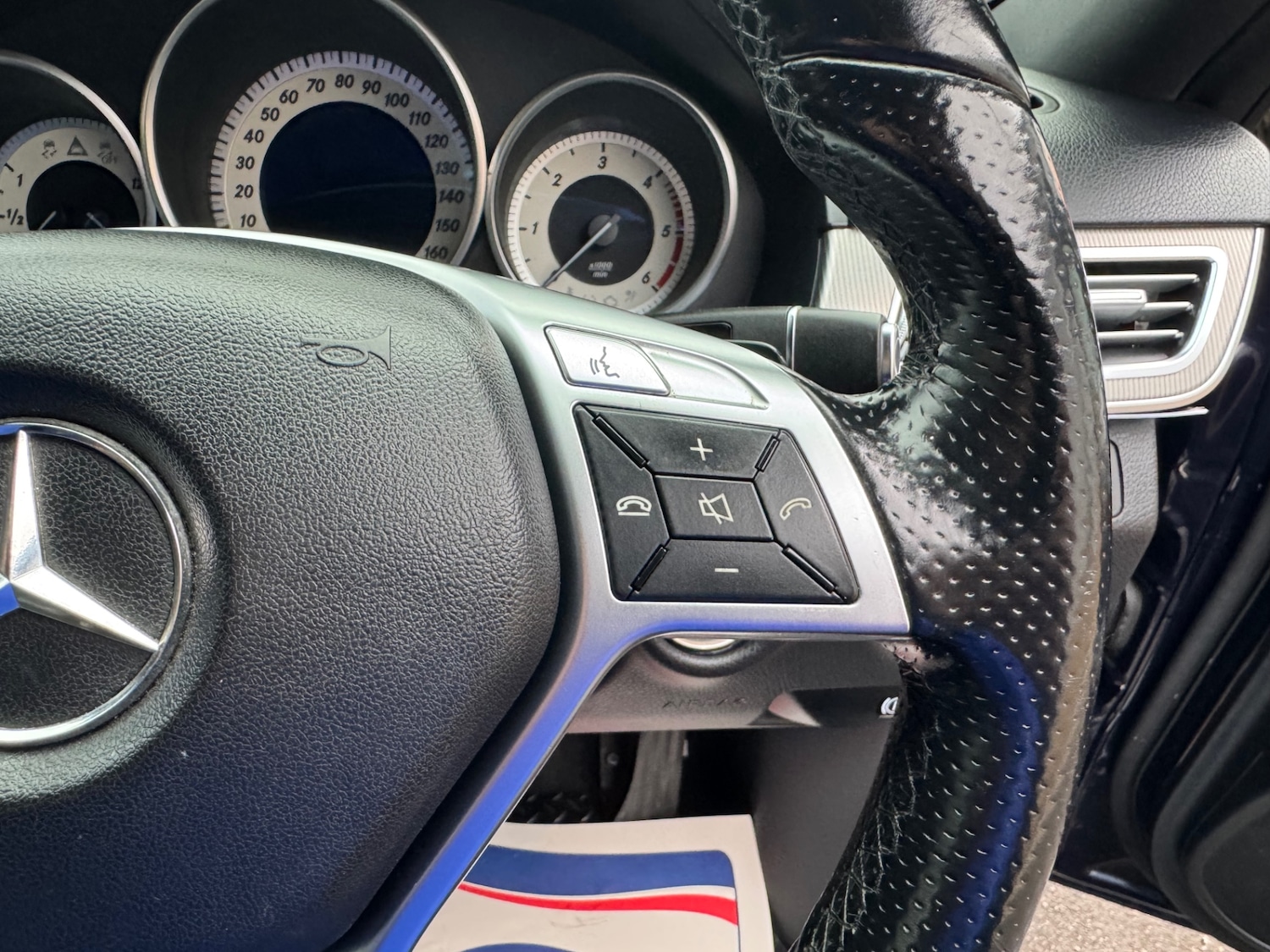 Used Mercedes-Benz E Class 2015 for sale - 76725441: Photo 43