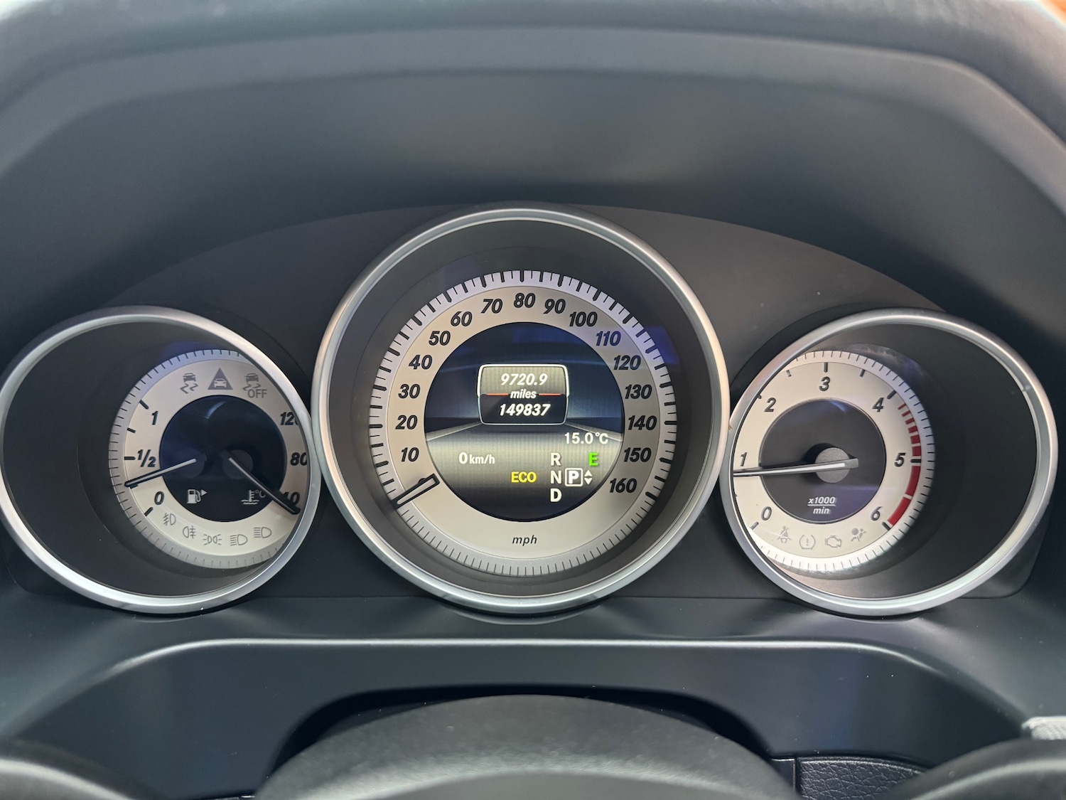 Used Mercedes-Benz E Class 2015 for sale - 76725441: Photo 47