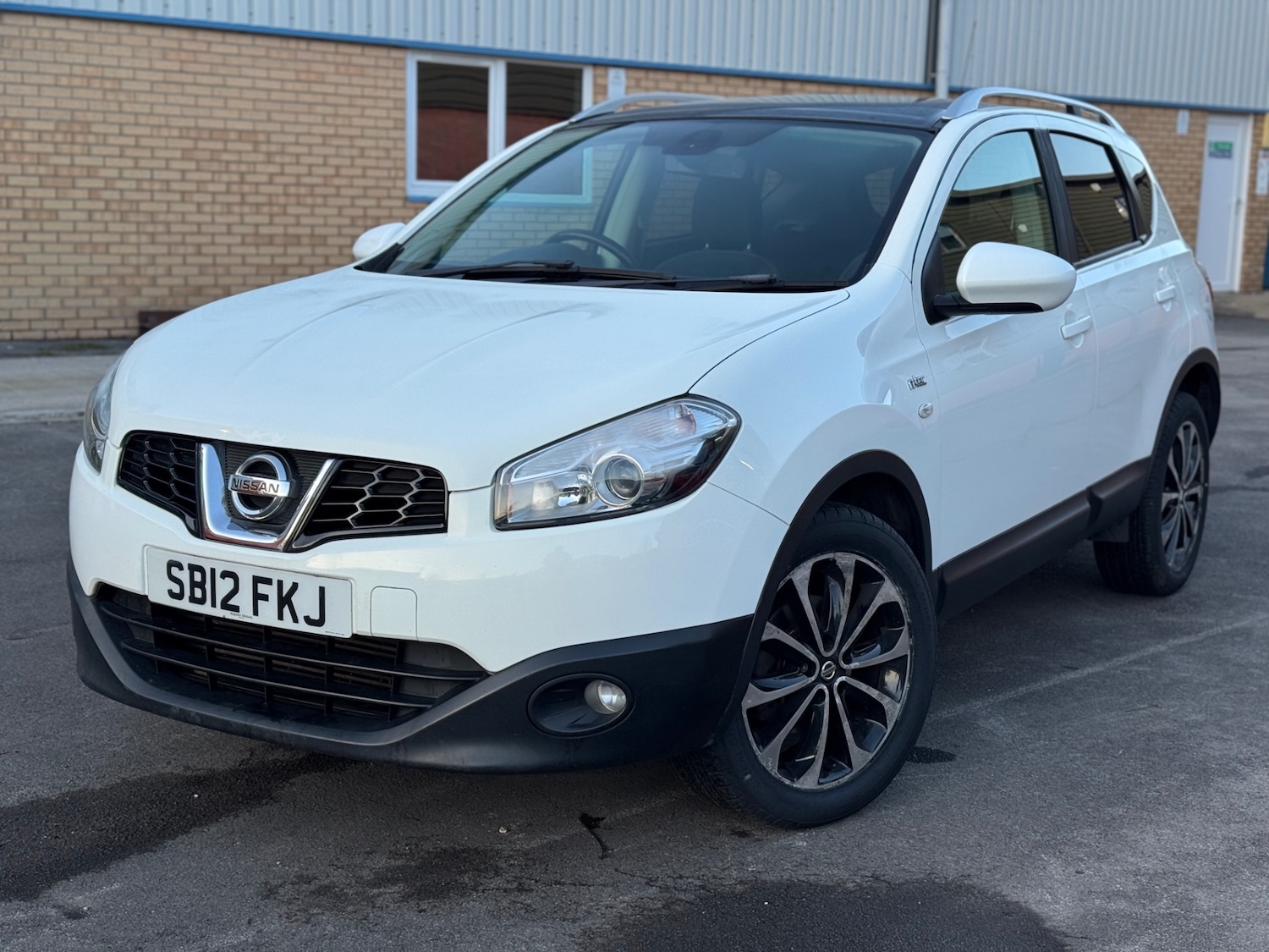 Used Nissan Qashqai 2012 for sale - 76800303: Photo 1