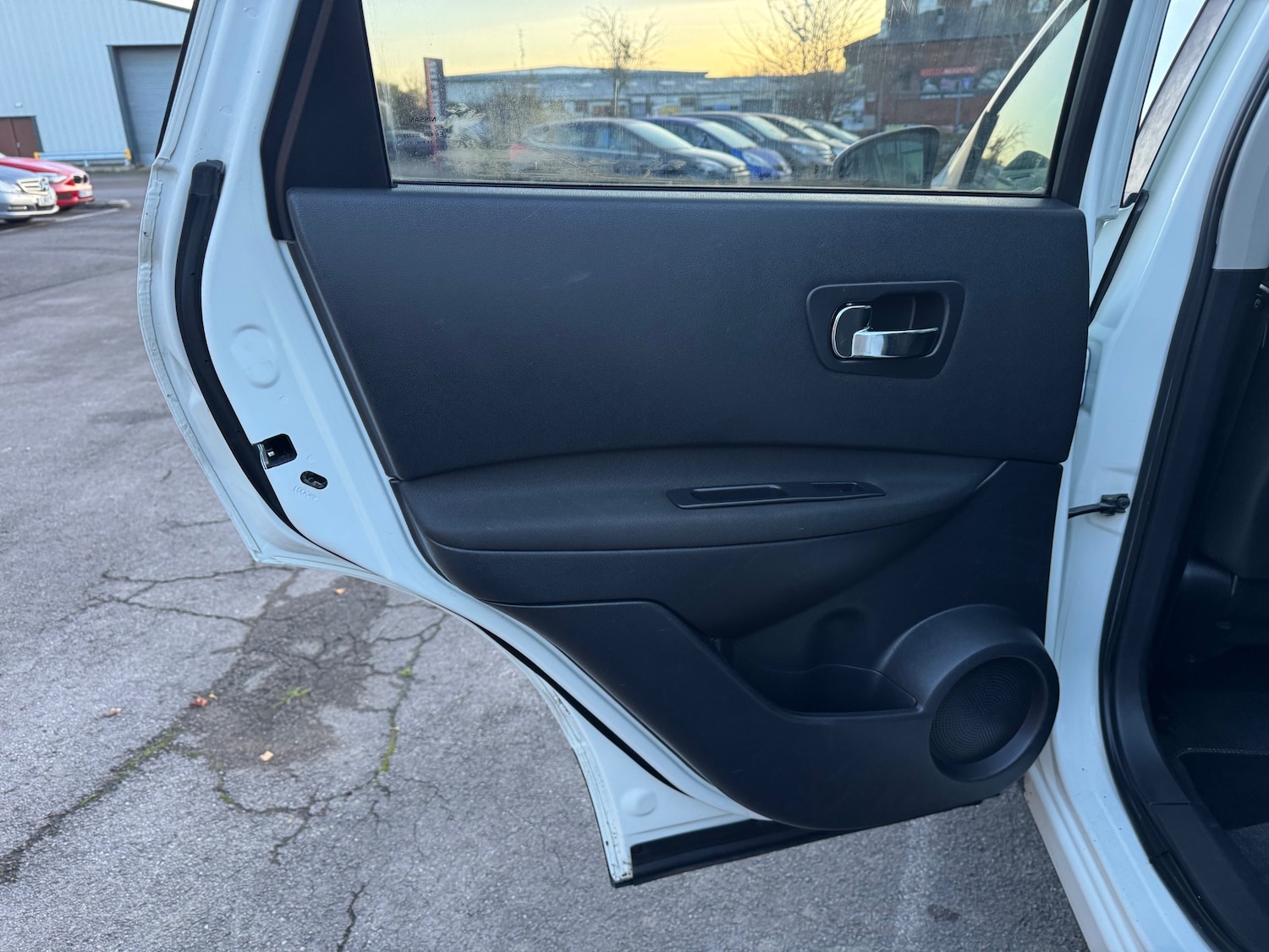 Used Nissan Qashqai 2012 for sale - 76800303: Photo 22